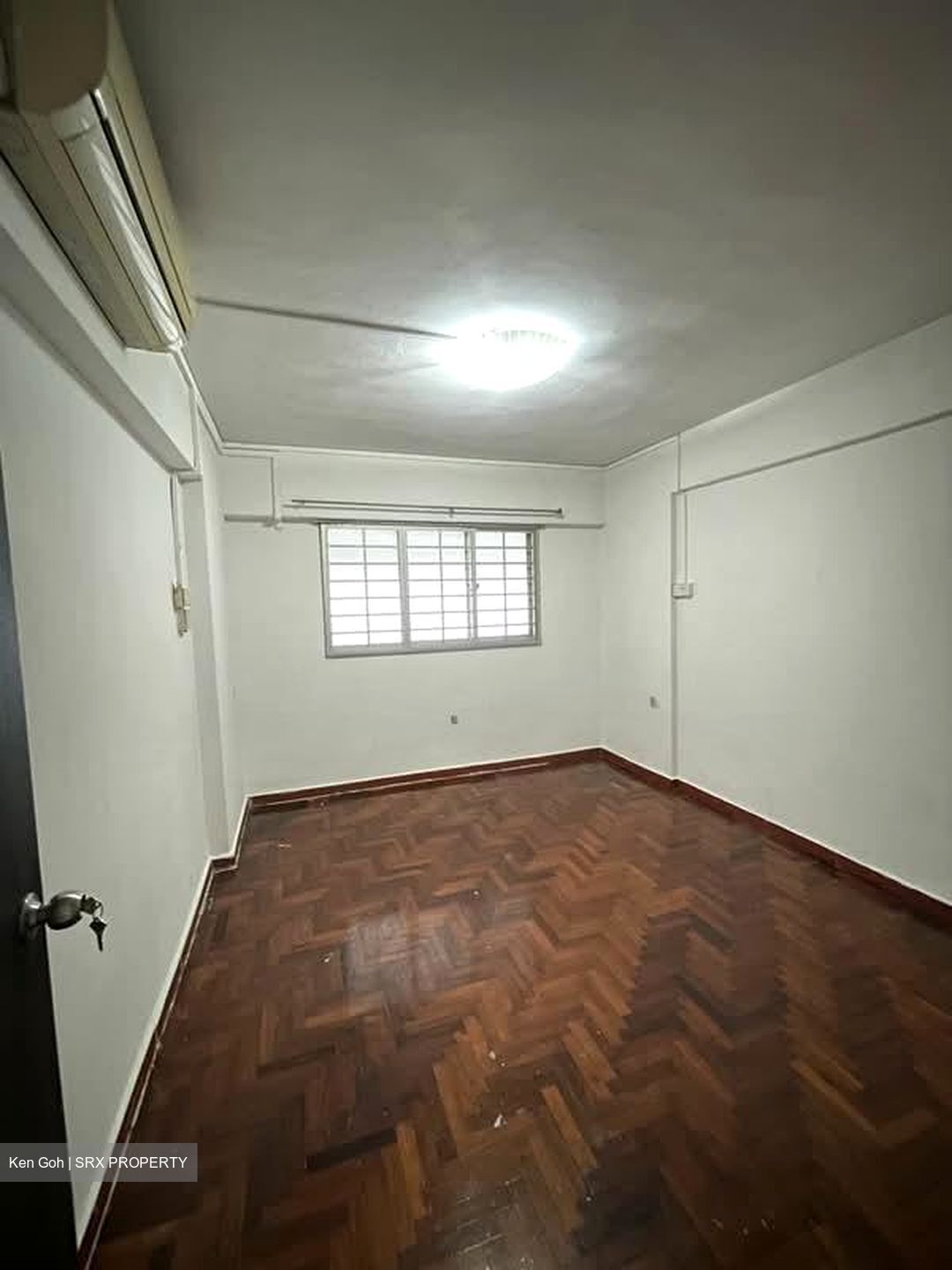 Blk 412 Pandan Gardens (Jurong East), HDB 3 Rooms #563968541